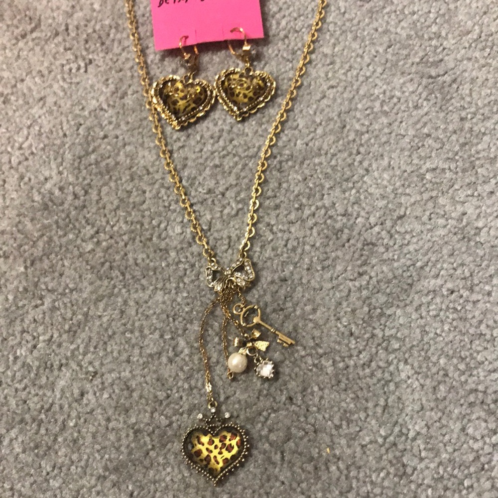 Betsey Johnson Leopard Heart Necklace and Earrings